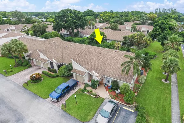 Lake Worth, FL 33467,6989 Lupin LN