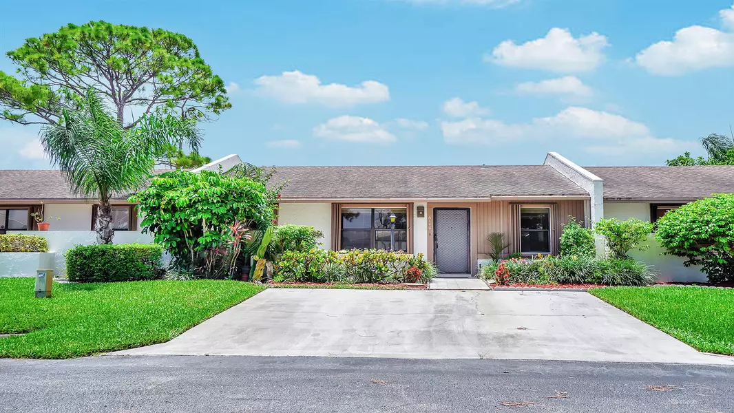 6140 Fairfield CIR 3, Greenacres, FL 33463