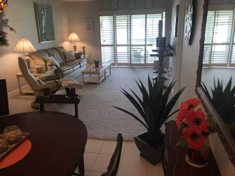 5540 N Ocean BLVD 102, Ocean Ridge, FL 33435