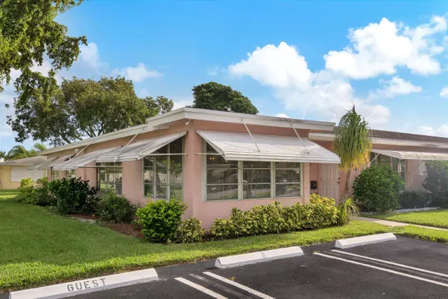 217 W High Point TER A, Delray Beach, FL 33445