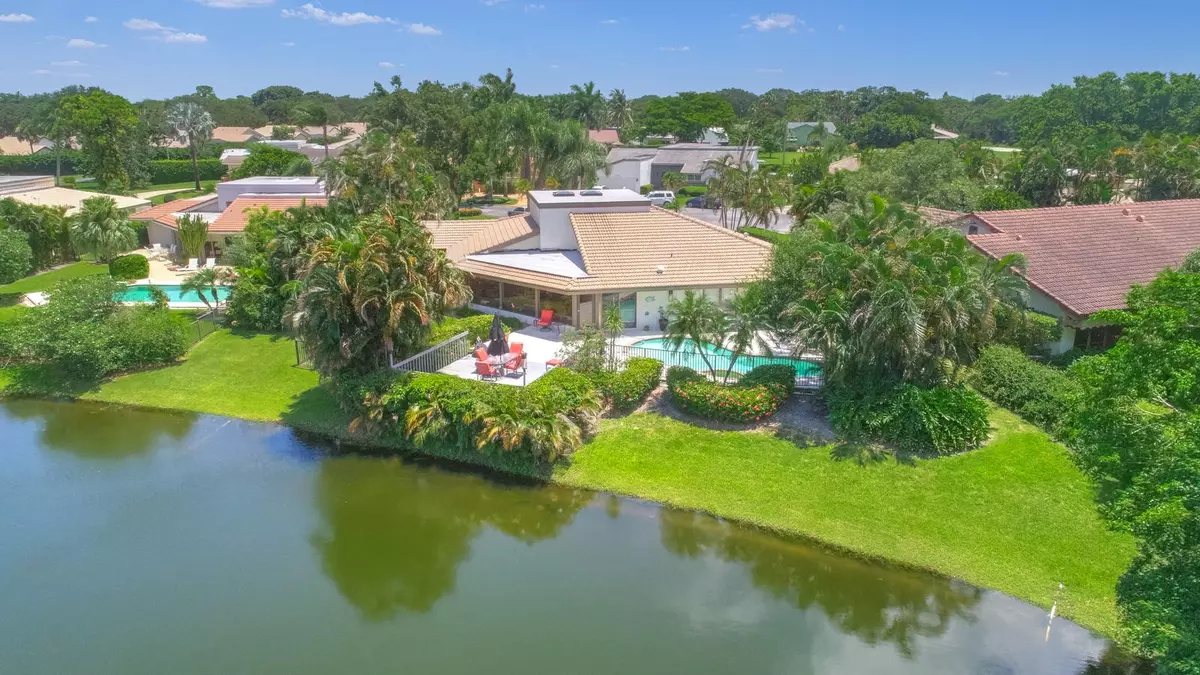 Delray Beach, FL 33445,646 E Lakewoode CIR