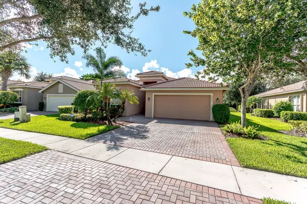 Boynton Beach, FL 33437,6842 Watertown DR