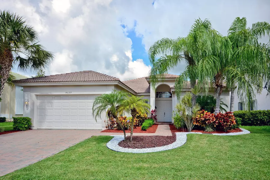 4629 Windward Cove LN, Wellington, FL 33449