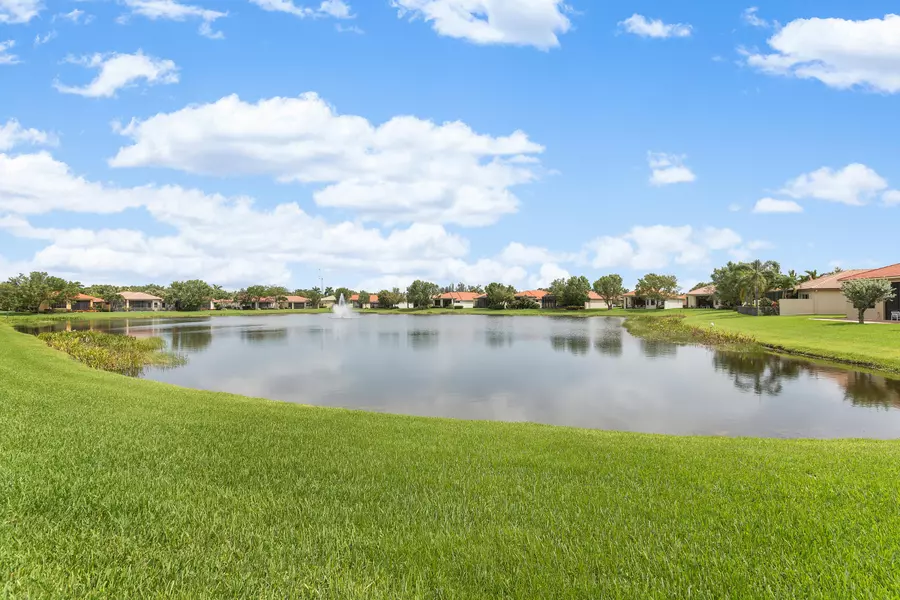 14822 Quay LN, Delray Beach, FL 33446