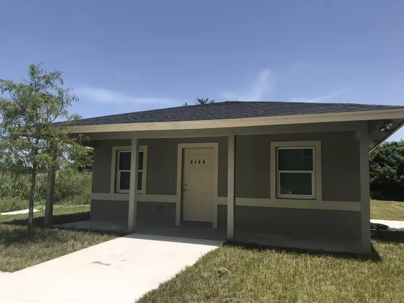 2108 N 42 Nd ST, Fort Pierce, FL 34946