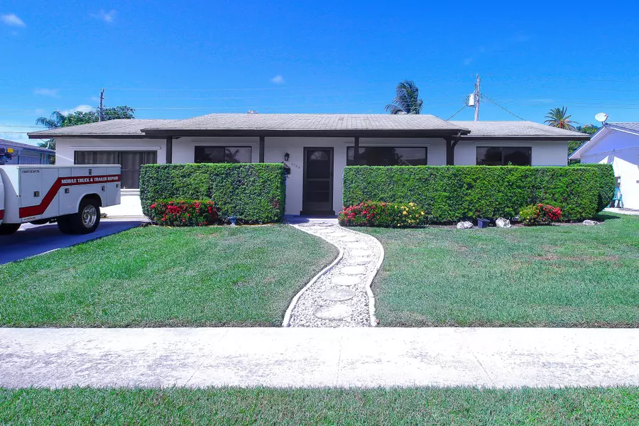 3149 Capri RD, Palm Beach Gardens, FL 33410