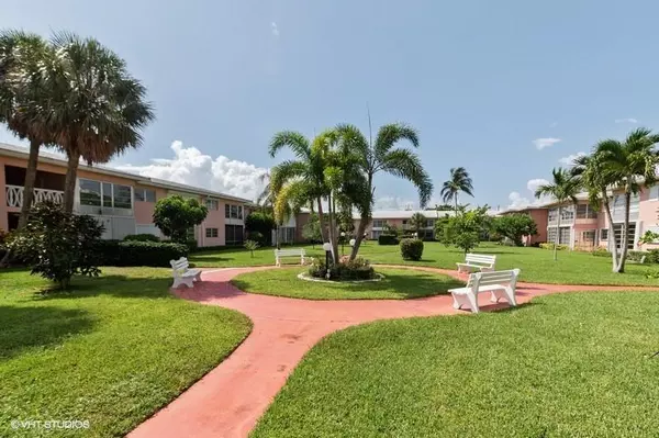 300 NE 20th ST 405, Boca Raton, FL 33431