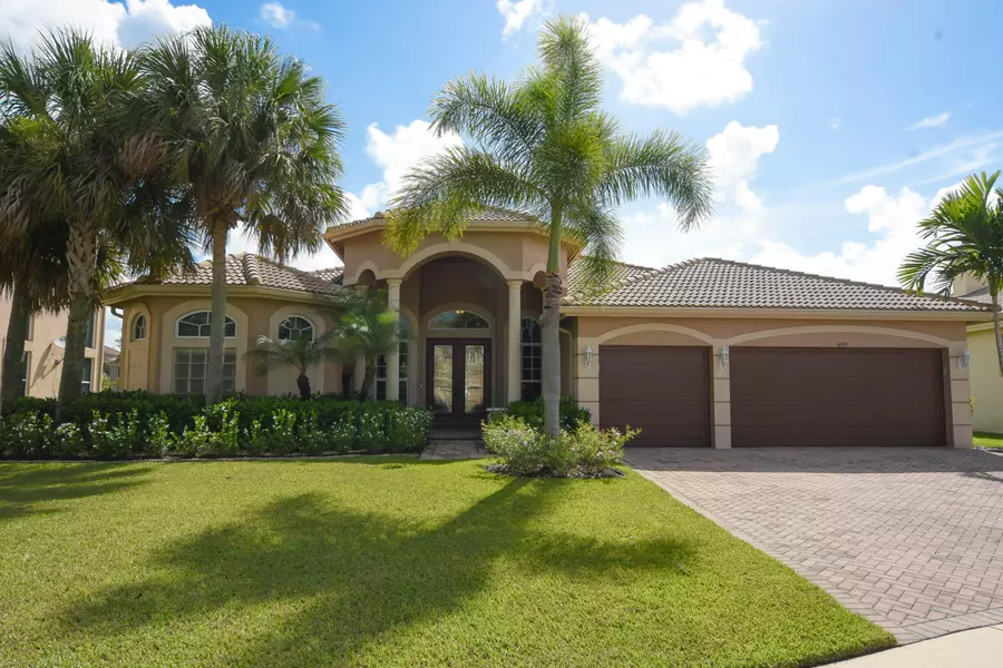 6074 Pond Bluff CT, Lake Worth, FL 33467