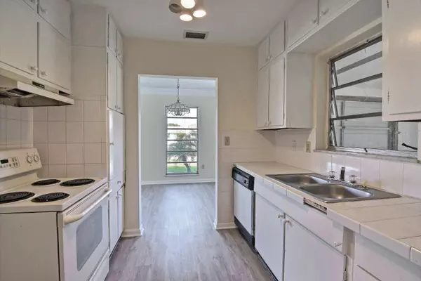 Sebastian, FL 32958,849 Gilbert ST
