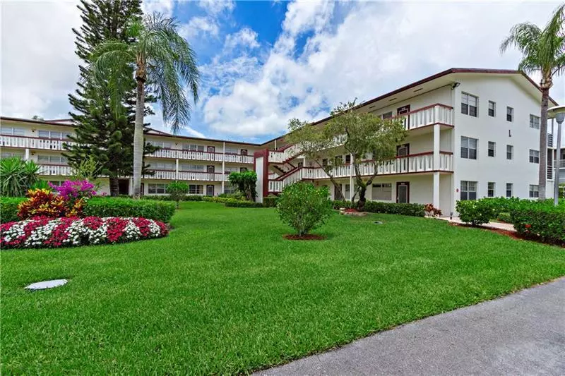 Boca Raton, FL 33434,590 Fanshaw O 590