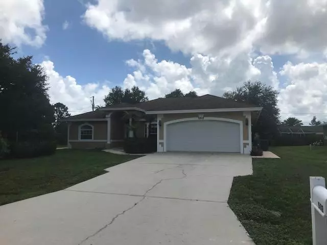 Port Saint Lucie, FL 34953,502 SW Saturn CT