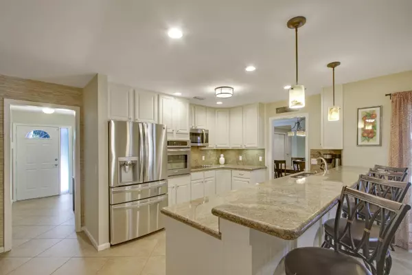 Palm Beach Gardens, FL 33410,11131 Oakway CIR