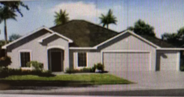 4617 SW Obelisk ST, Port Saint Lucie, FL 34953