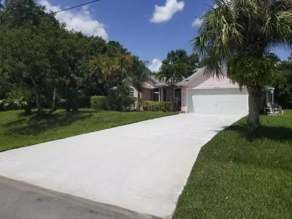 1956 SW Aladdin ST, Port Saint Lucie, FL 34953