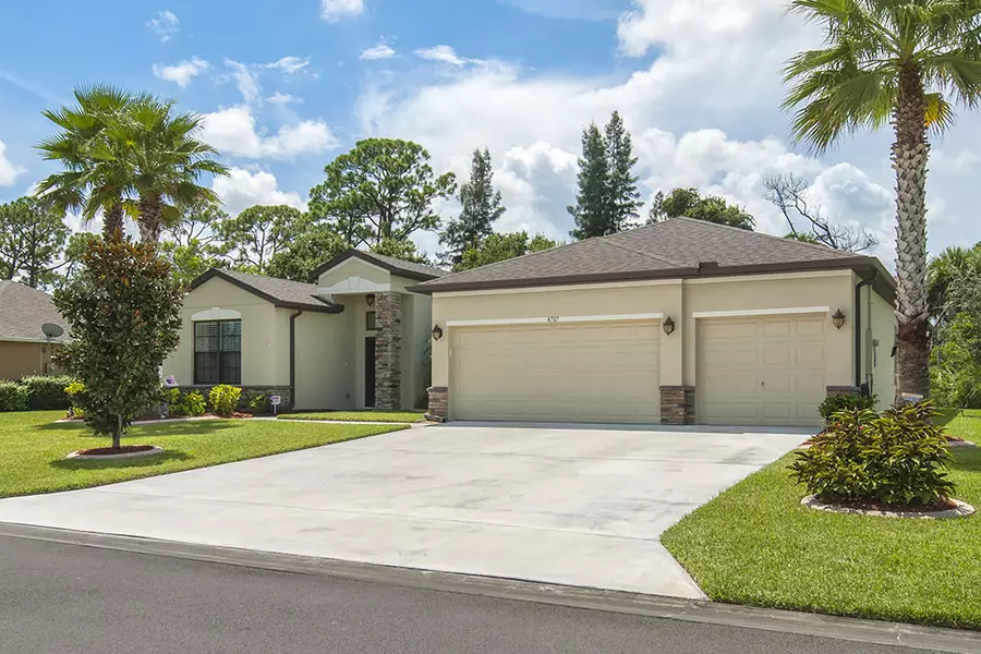 4787 Ashley Lake CIR, Vero Beach, FL 32967