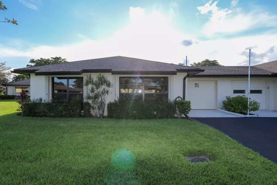 4882 Equestrian CIR A, Boynton Beach, FL 33436