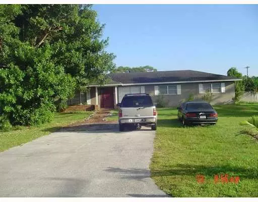 7086 Lawrence RD, Boynton Beach, FL 33436