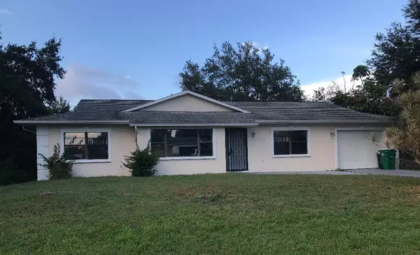 575 NW Avon AVE, Port Saint Lucie, FL 34983