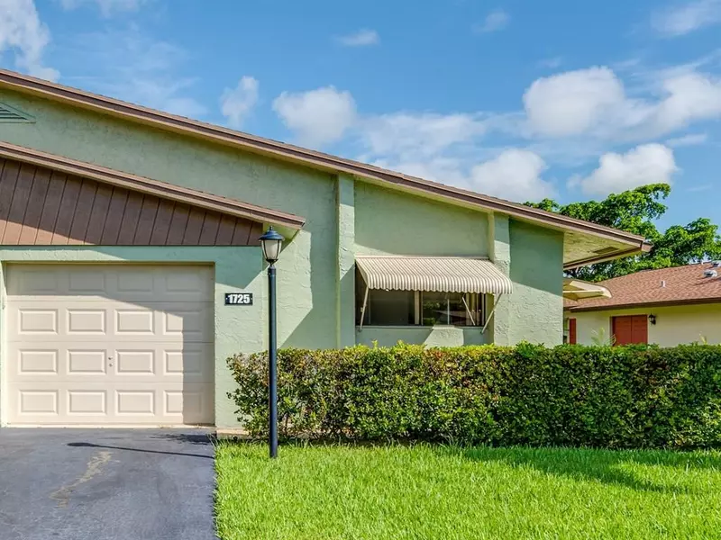 1725 Palmland DR, Boynton Beach, FL 33436