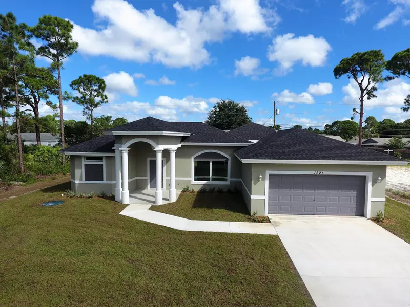 1221 SW Albenga AVE, Port Saint Lucie, FL 34953