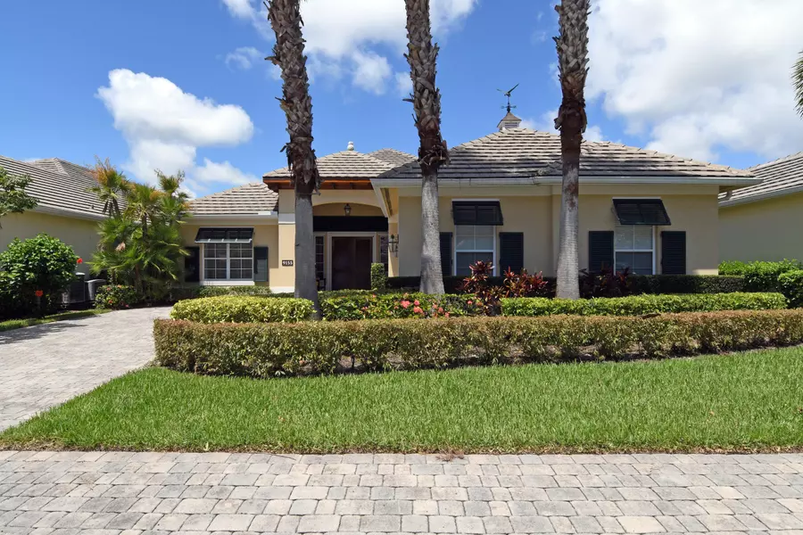 9155 Spring Time DR, Vero Beach, FL 32963