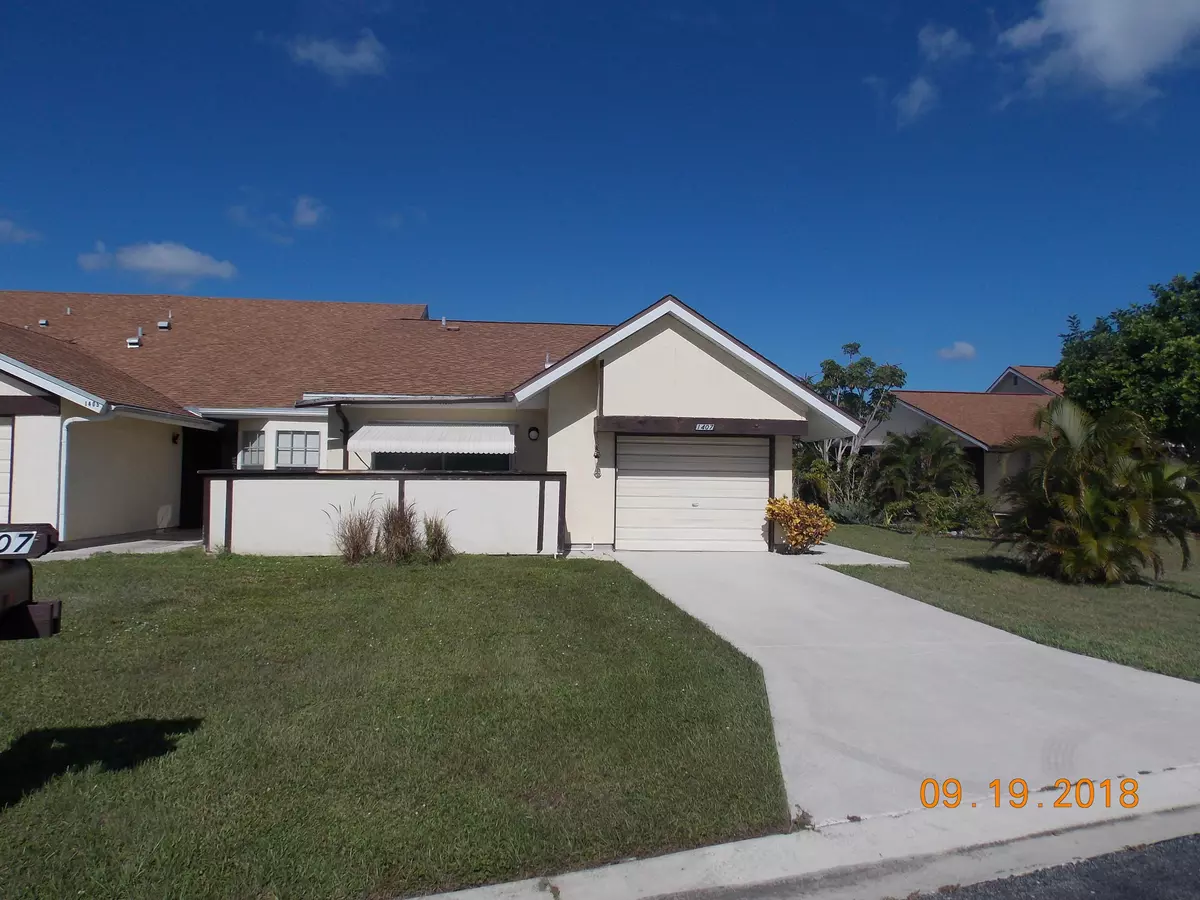 Port Saint Lucie, FL 34952,1407 SE Larkwood CIR