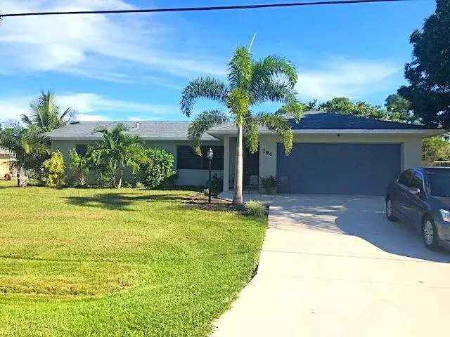 Port Saint Lucie, FL 34983,796 SE Atlantus AVE