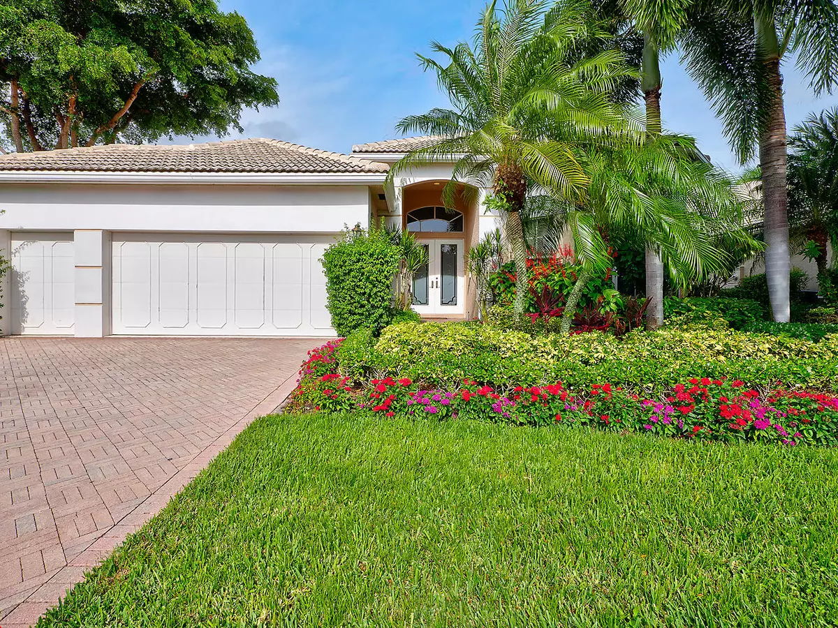 Palm Beach Gardens, FL 33418,135 Banyan Isle DR