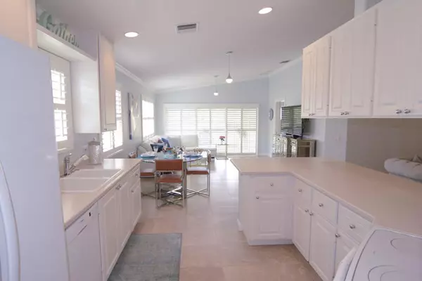 Wellington, FL 33414,8359 Saint Johns CT