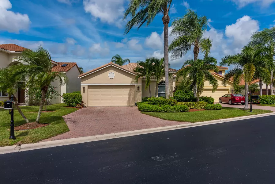 17121 Newport Club DR, Boca Raton, FL 33496