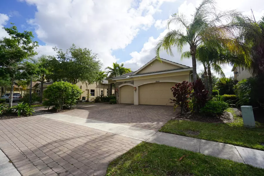 8549 Butler Greenwood DR, Royal Palm Beach, FL 33411