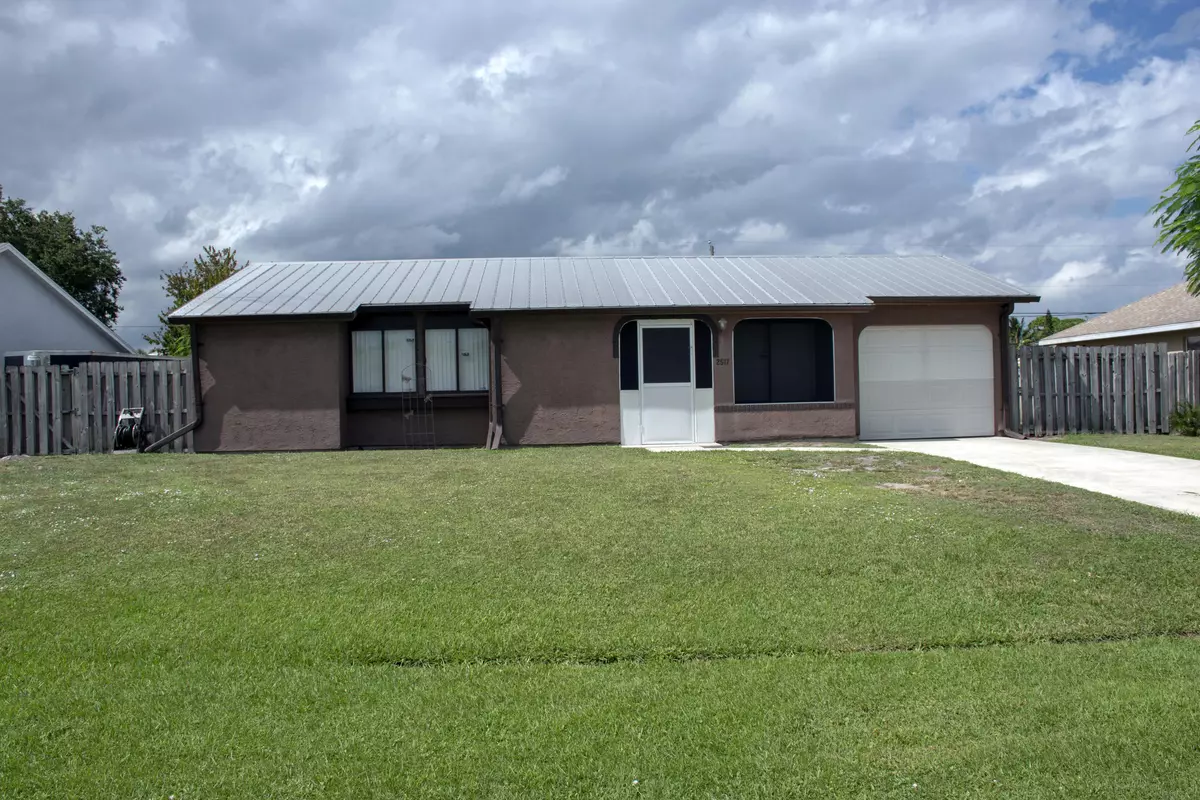 Port Saint Lucie, FL 34952,2517 SE SE Grand DR