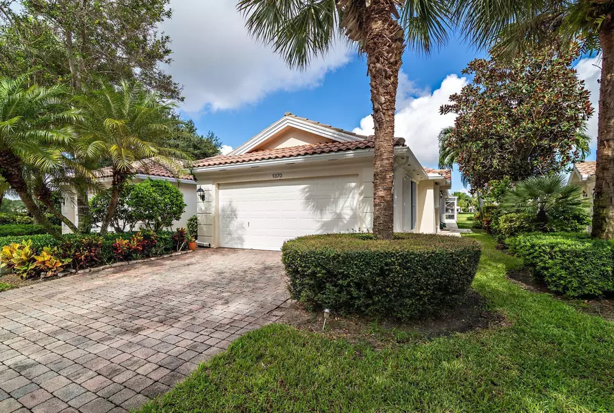 1370 Saint Lawrence DR, Palm Beach Gardens, FL 33410