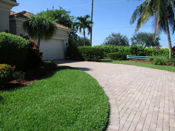 Delray Beach, FL 33446,7215 Demedici CIR