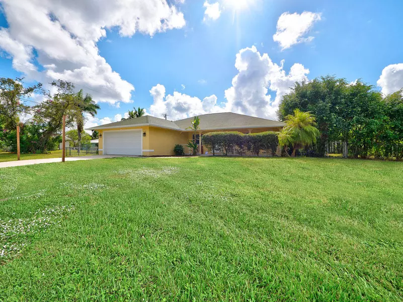 412 SW David TER, Port Saint Lucie, FL 34953