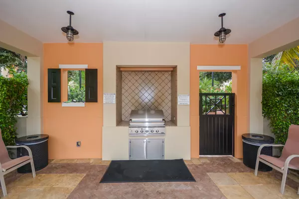 Delray Beach, FL 33483,368 W Mallory CIR