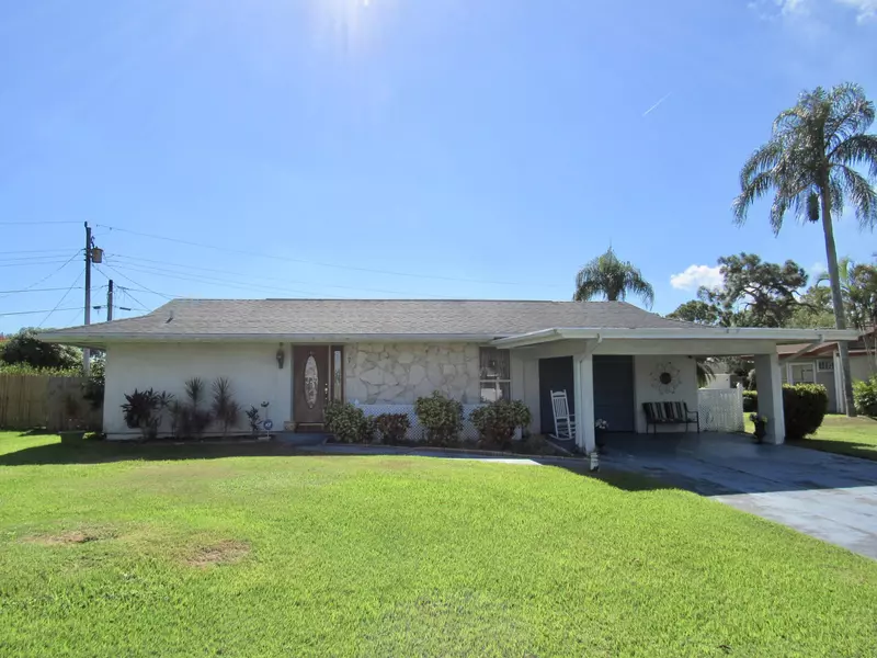 117 SE Camino ST, Port Saint Lucie, FL 34952