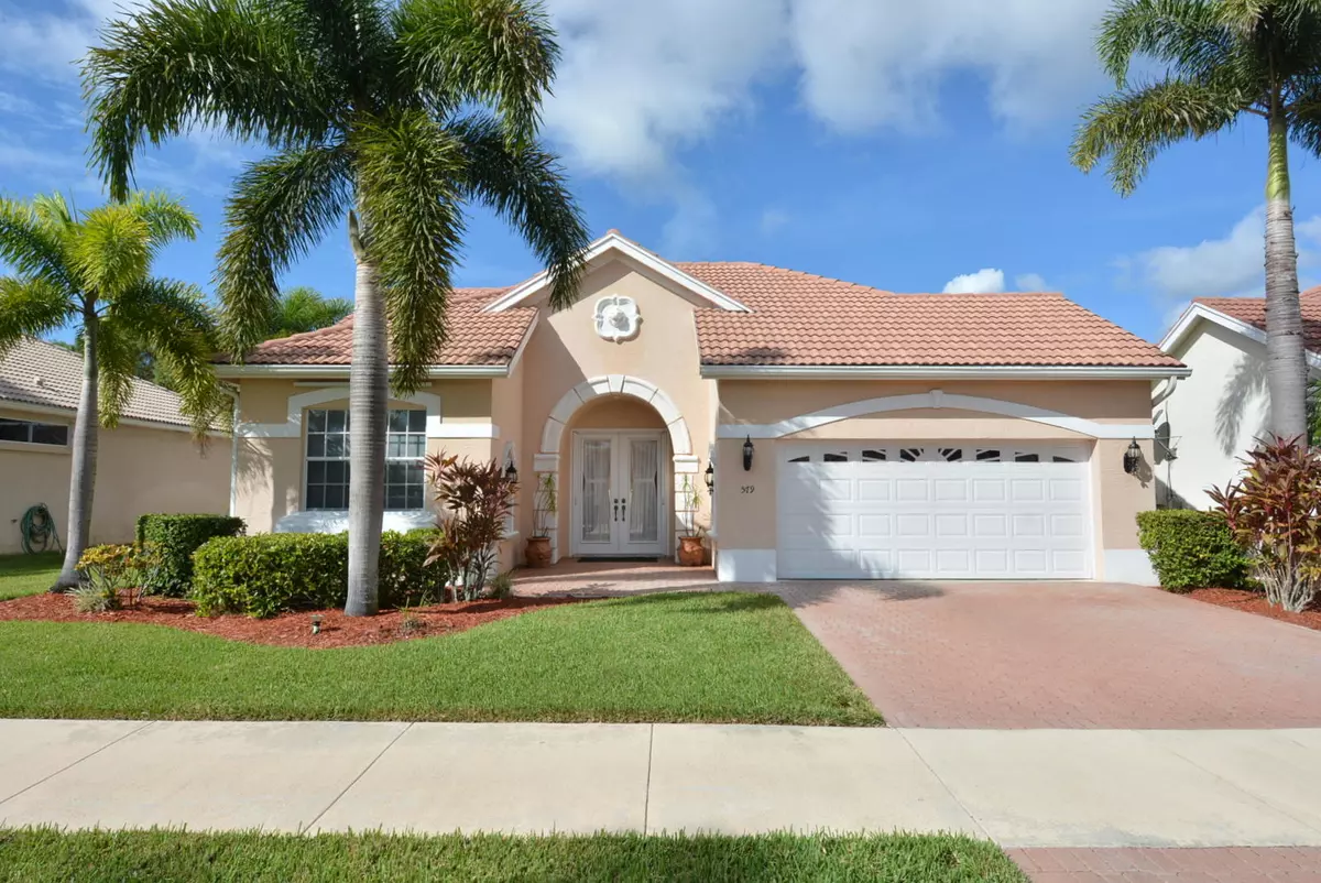 Port Saint Lucie, FL 34986,579 SW Romora Bay