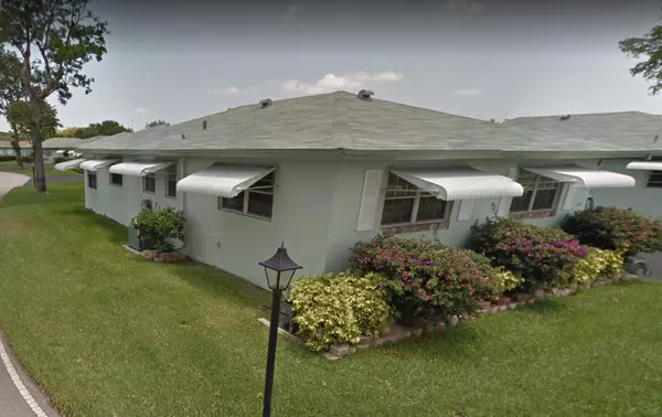 Delray Beach, FL 33445,455 Bluebird LN