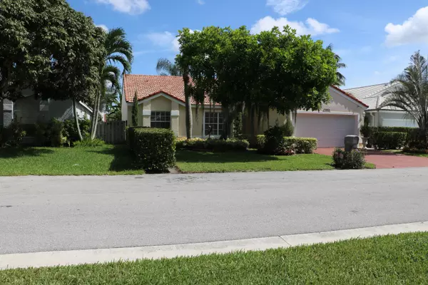 West Palm Beach, FL 33417,4904 Broadstone CIR