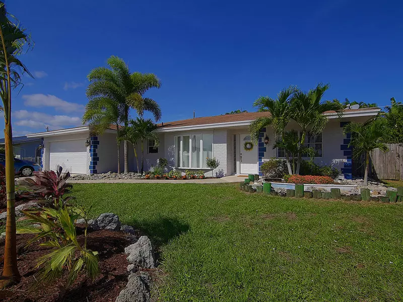 1661 NE 22nd ST, Jensen Beach, FL 34957