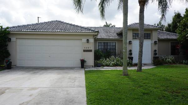 5281 NW Ever RD, Port Saint Lucie, FL 34983