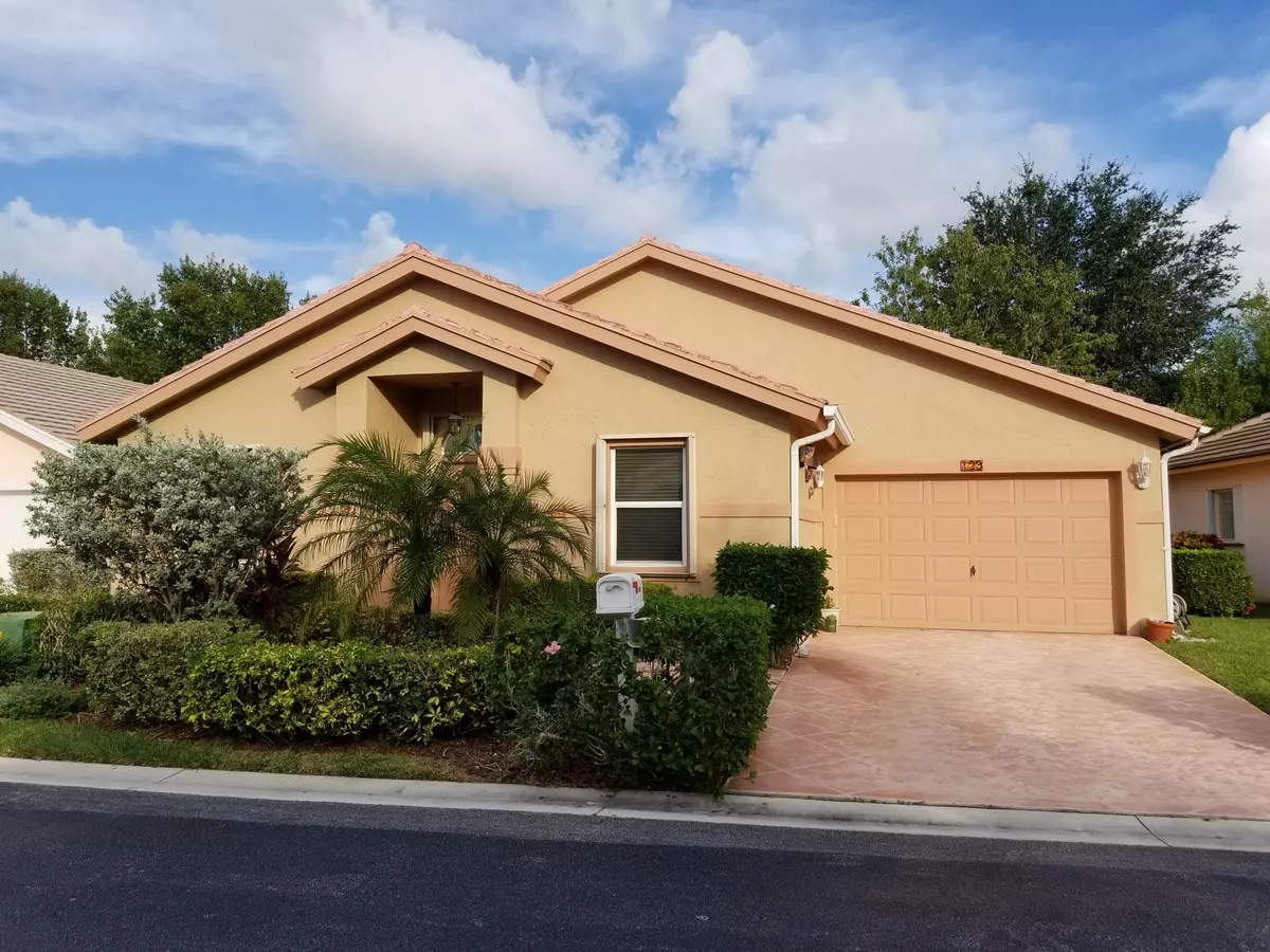 Greenacres, FL 33413,129 Caribe CT