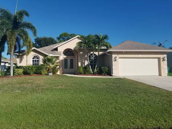 2489 SW Mercer ST, Port Saint Lucie, FL 34984