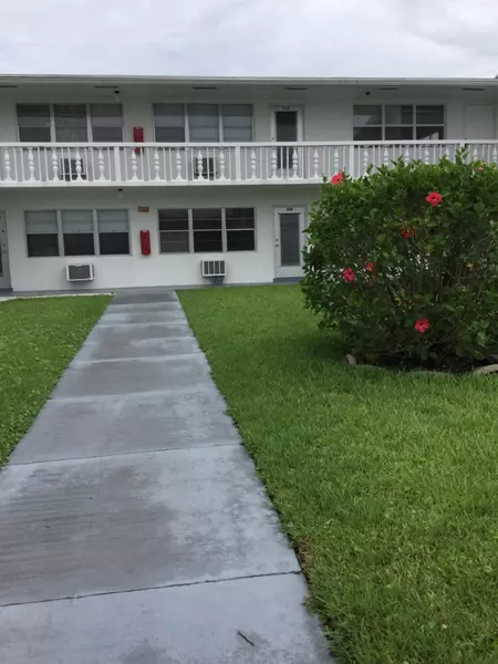 118 E Easthampton, West Palm Beach, FL 33417