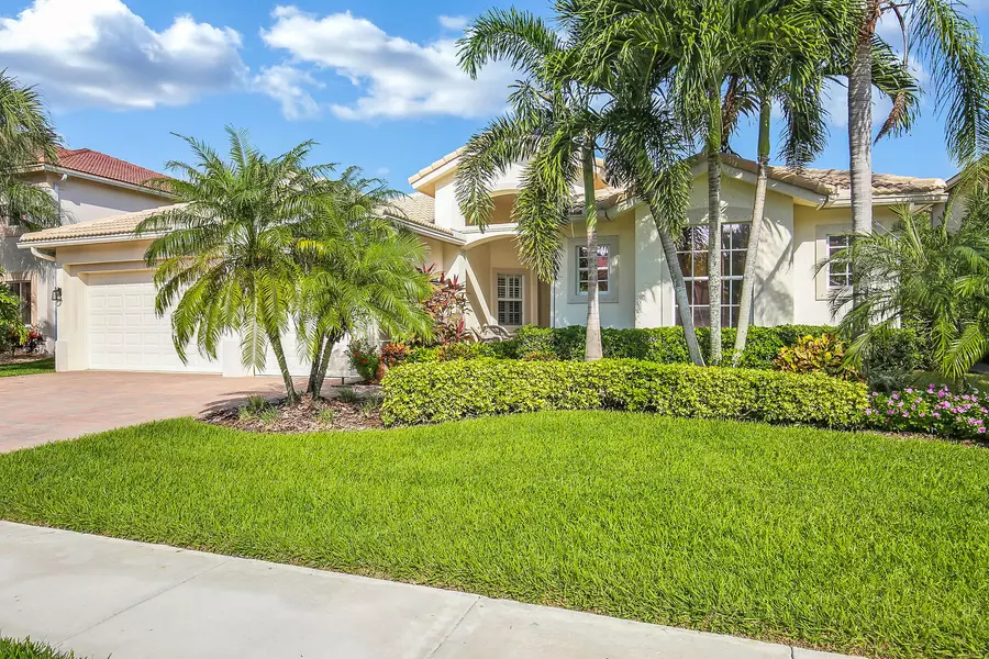 11803 Osprey Point CIR, Wellington, FL 33449