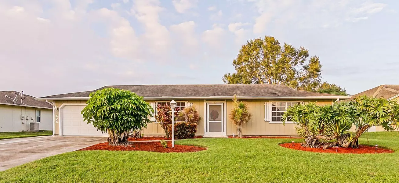 625 SW Carter AVE, Port Saint Lucie, FL 34983