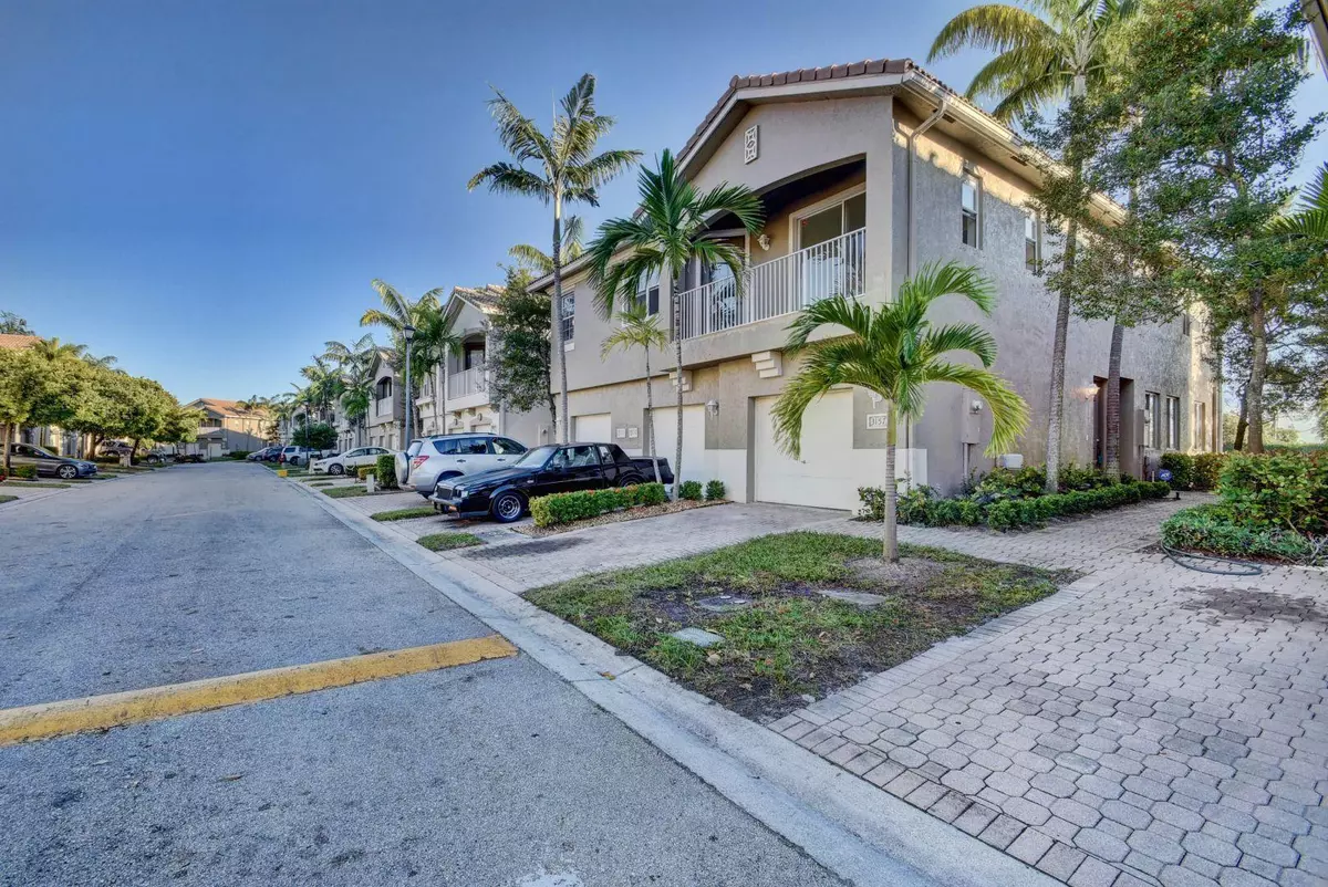 Riviera Beach, FL 33404,3157 Laurel Ridge CIR