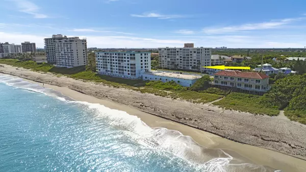 Juno Beach, FL 33408,911 Ocean DR 206