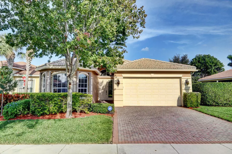 6851 Longmont PT, Boynton Beach, FL 33437